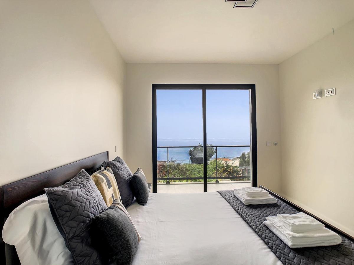Evoque Villa By Lovelystay Arco da Calheta  Exterior photo